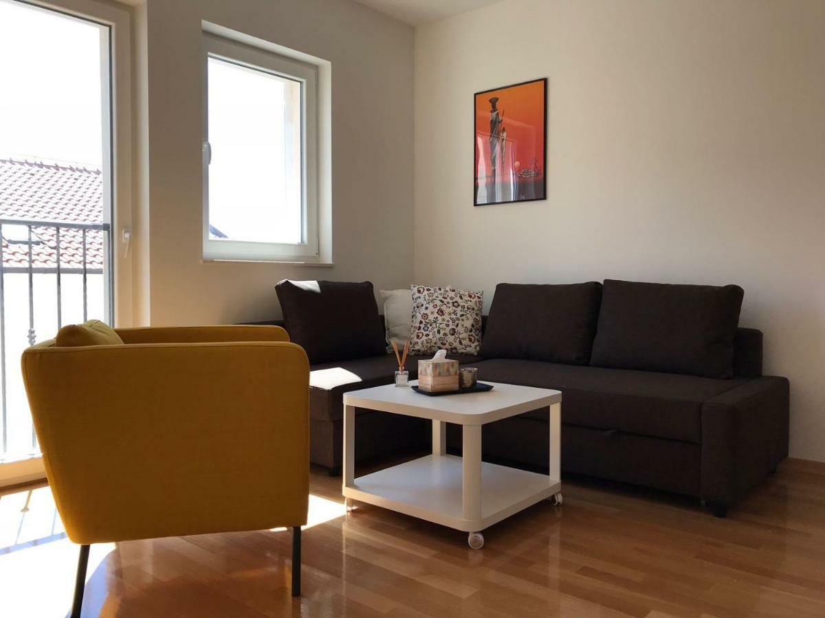 Apartamento Sima Baška Voda Exterior foto